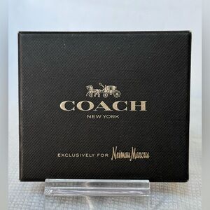 Coach Trifold Leather Wallet with Matching Box with Gold Lettering NWT!